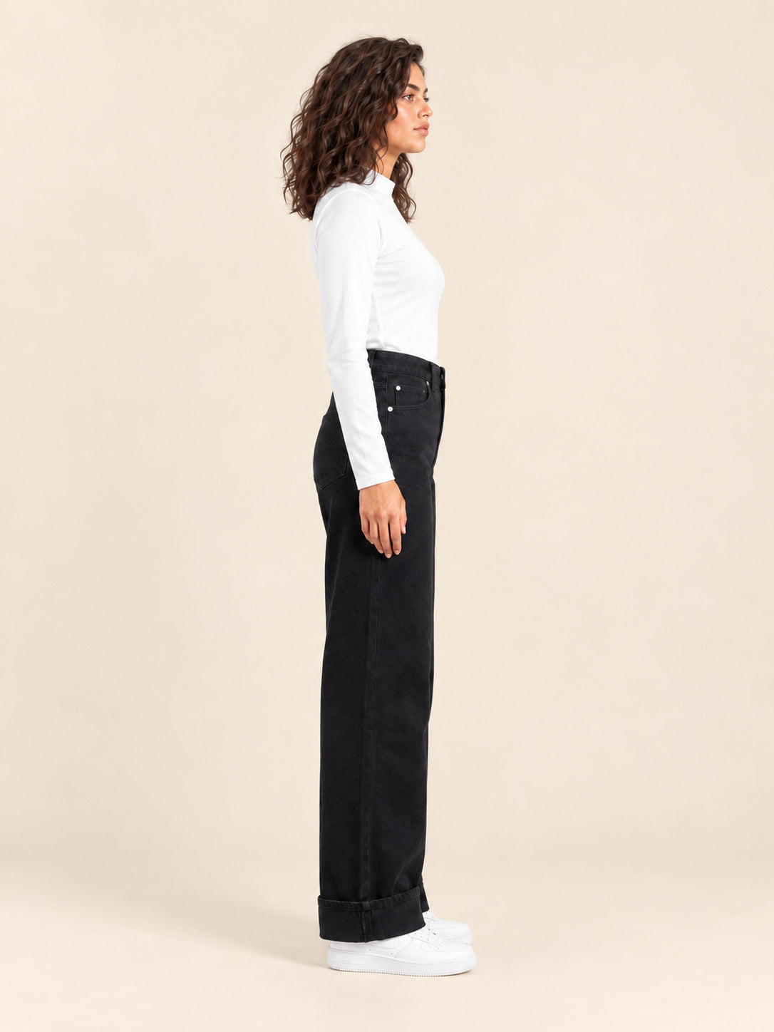 Turn-Up Wide-Leg Jeans — Black