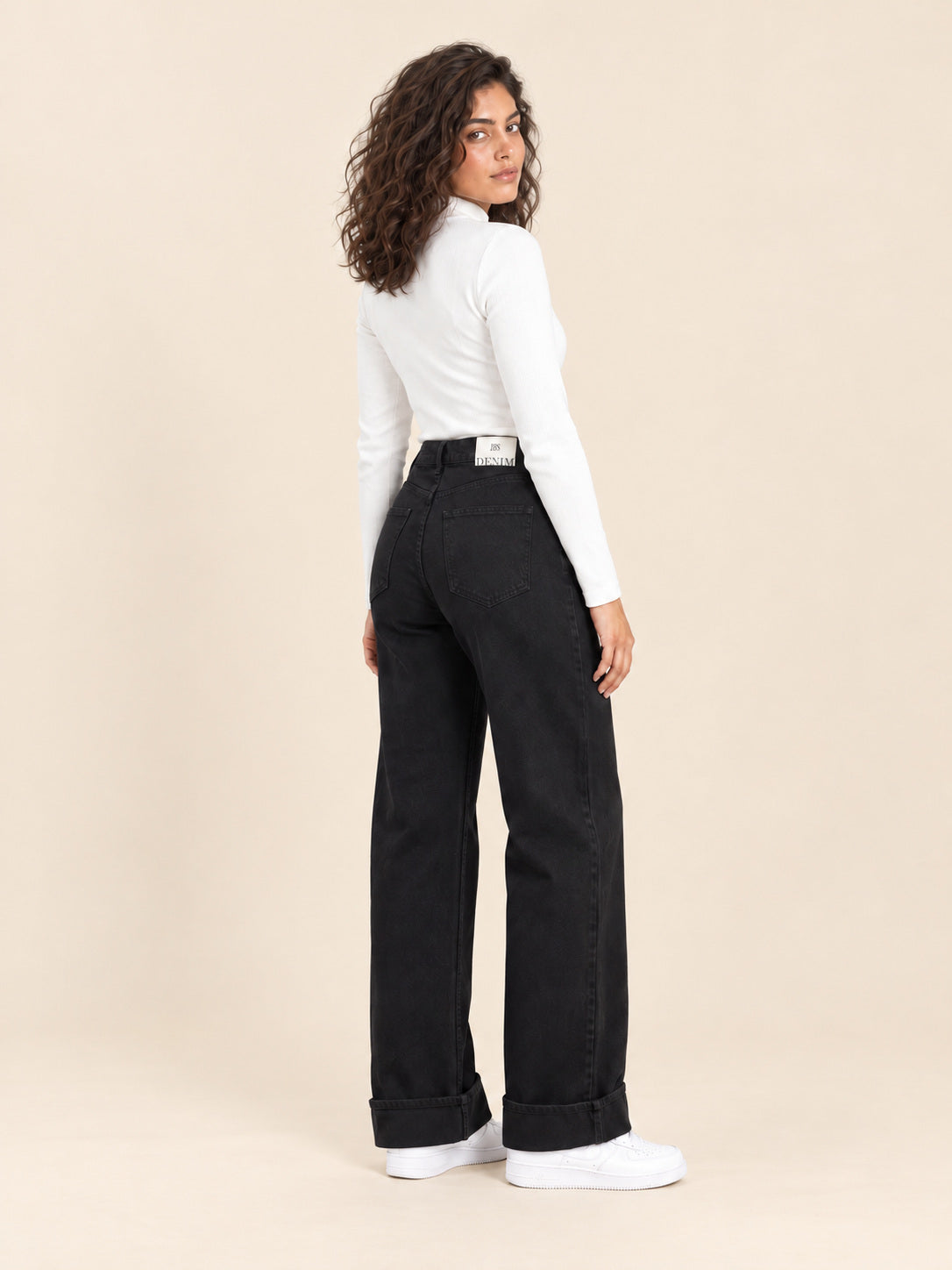 Turn-Up Wide-Leg Jeans — Black