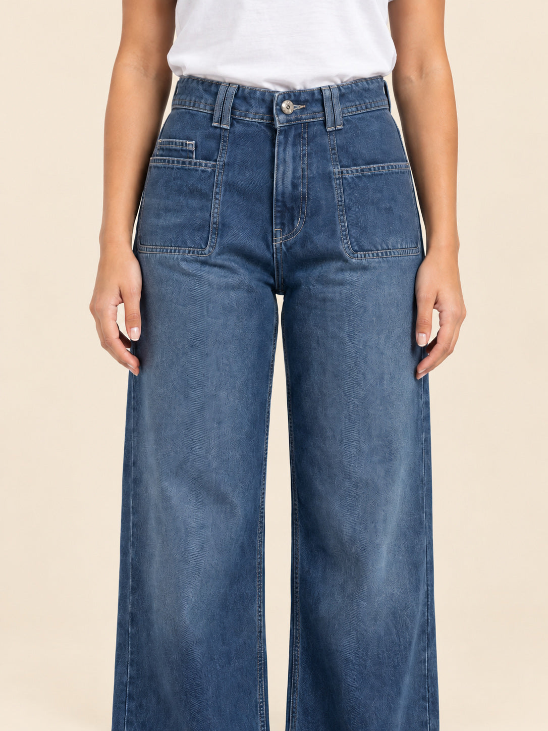 Wide-Leg Jeans — Dirty Blue